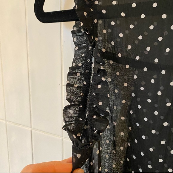 Who What Wear women’s sleeveless sheer blouse with ruffle collar  size XS - Picture 3 of 9